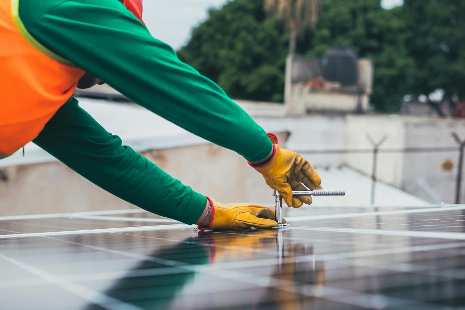 Commercial Solar Lincoln Options to Improve Carbon Footprints