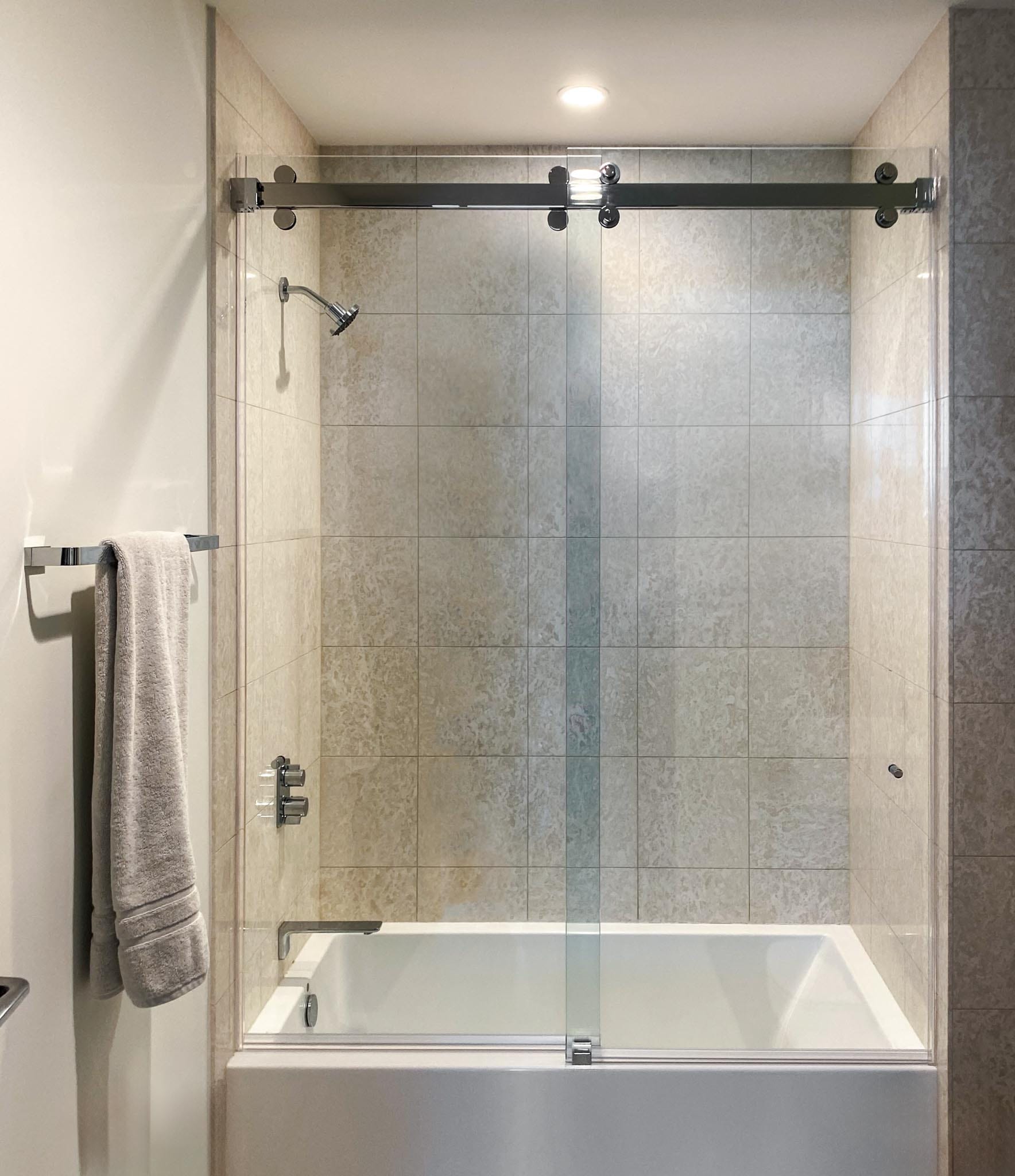Transform Your Bathroom With SUNNY SHOWER|Premium Bathtub Glass Doors Designed for Modern Living