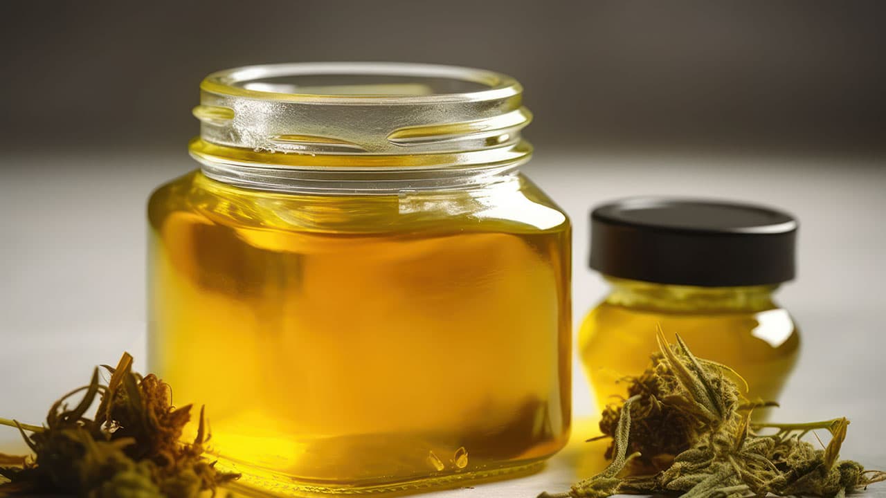 How to make thc oil at Home: Beginner’s Guide