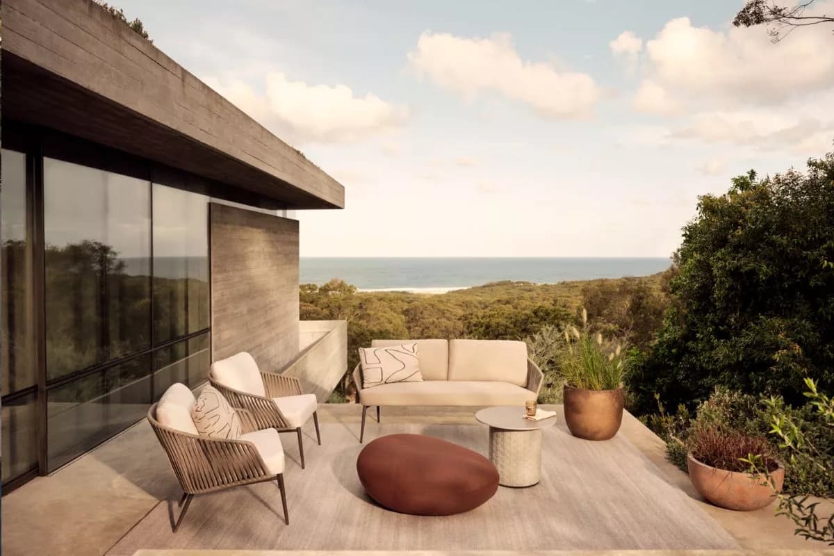 Seamless Living Enhanced by Soft Ambient Lighting