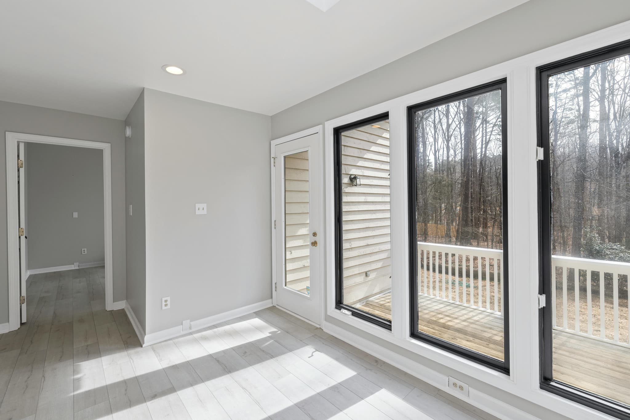 Design Inspiration for a Luxurious Solarium Room