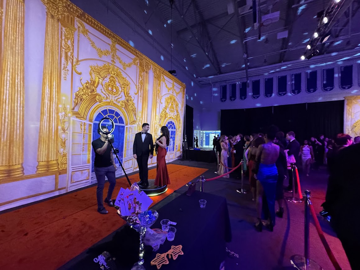 DC 360 Photo Booth Rental with Custom Features