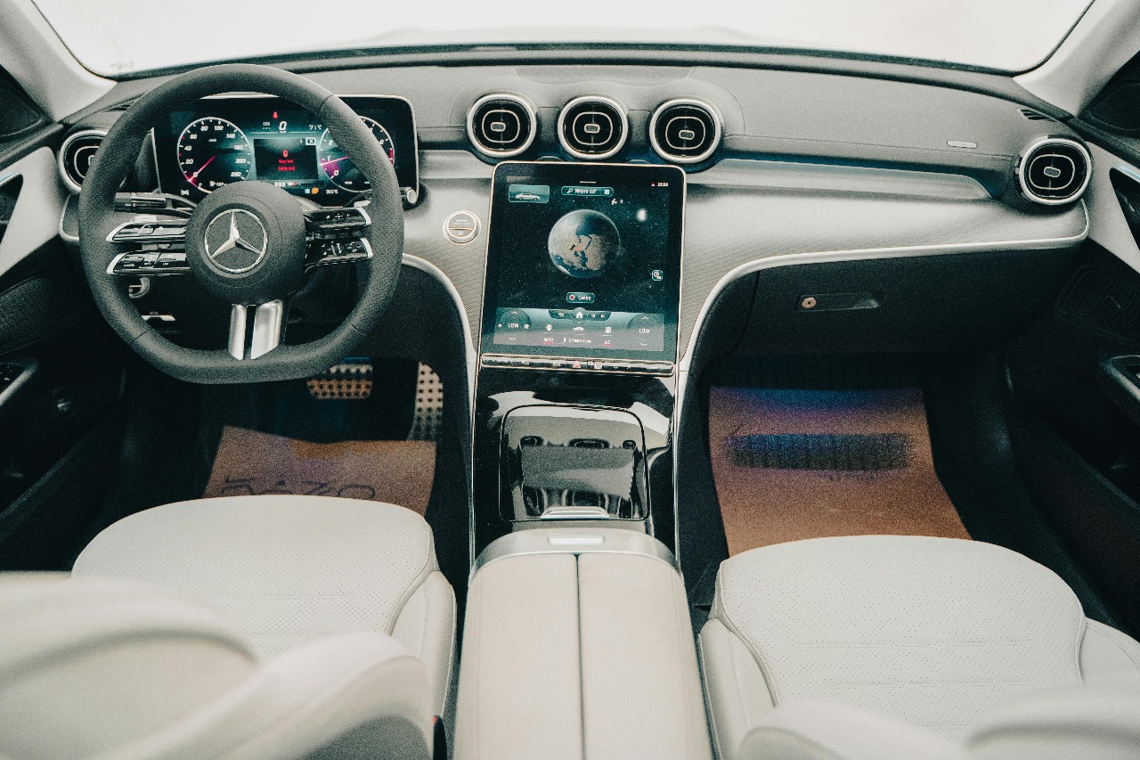 Comfortable, Classy, and Reliable Professional Car Service Oxford MS