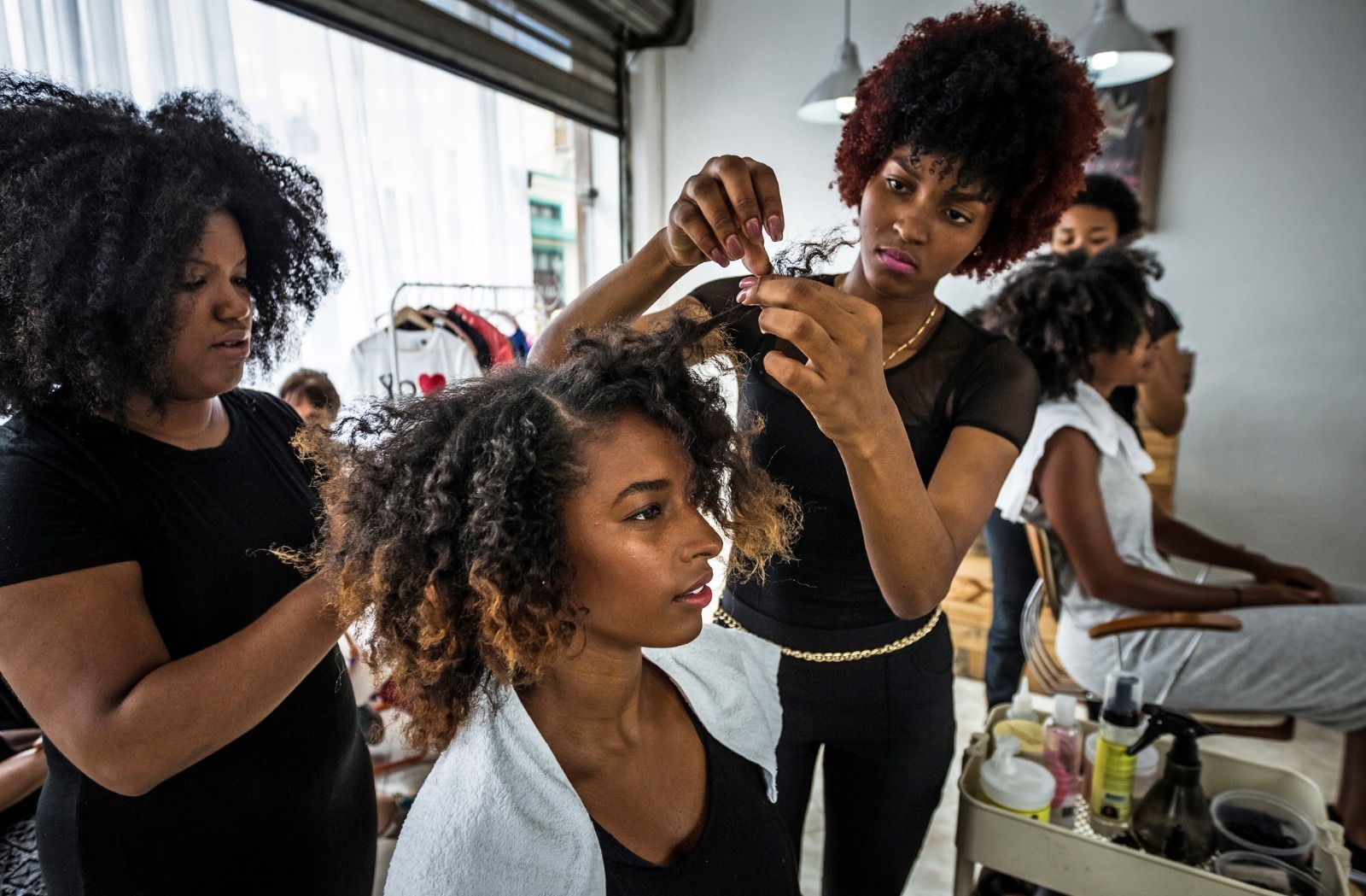 Powerful Yet Quiet Hair Dryer for Frizzy Hair