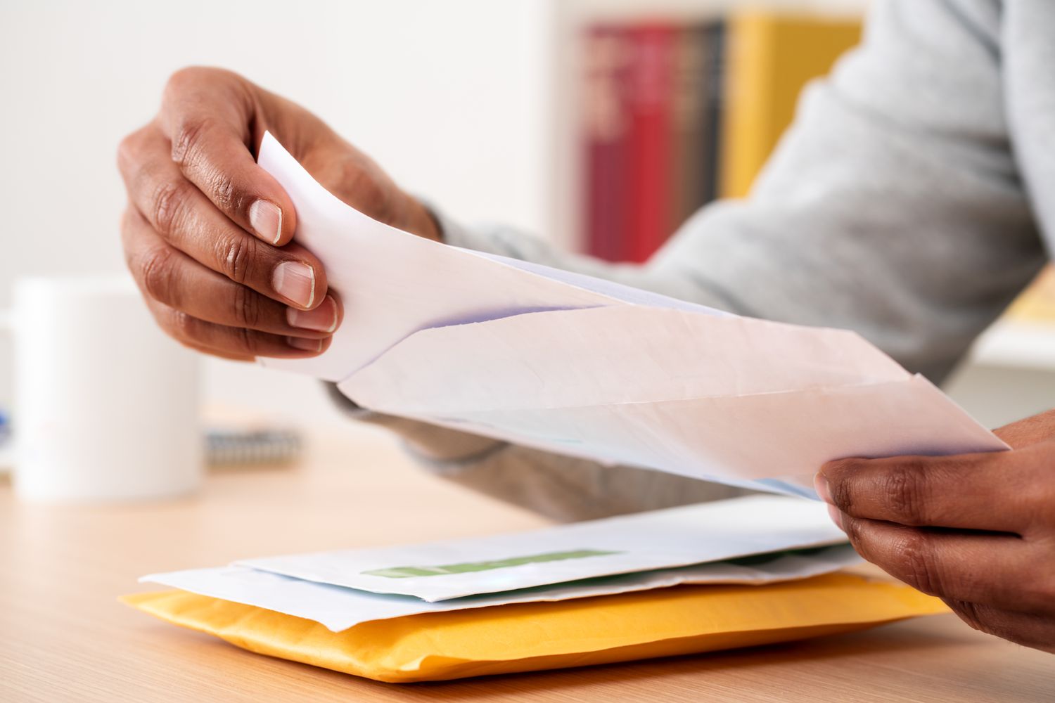Deliver Impactful Campaigns Using an Expert direct mail company