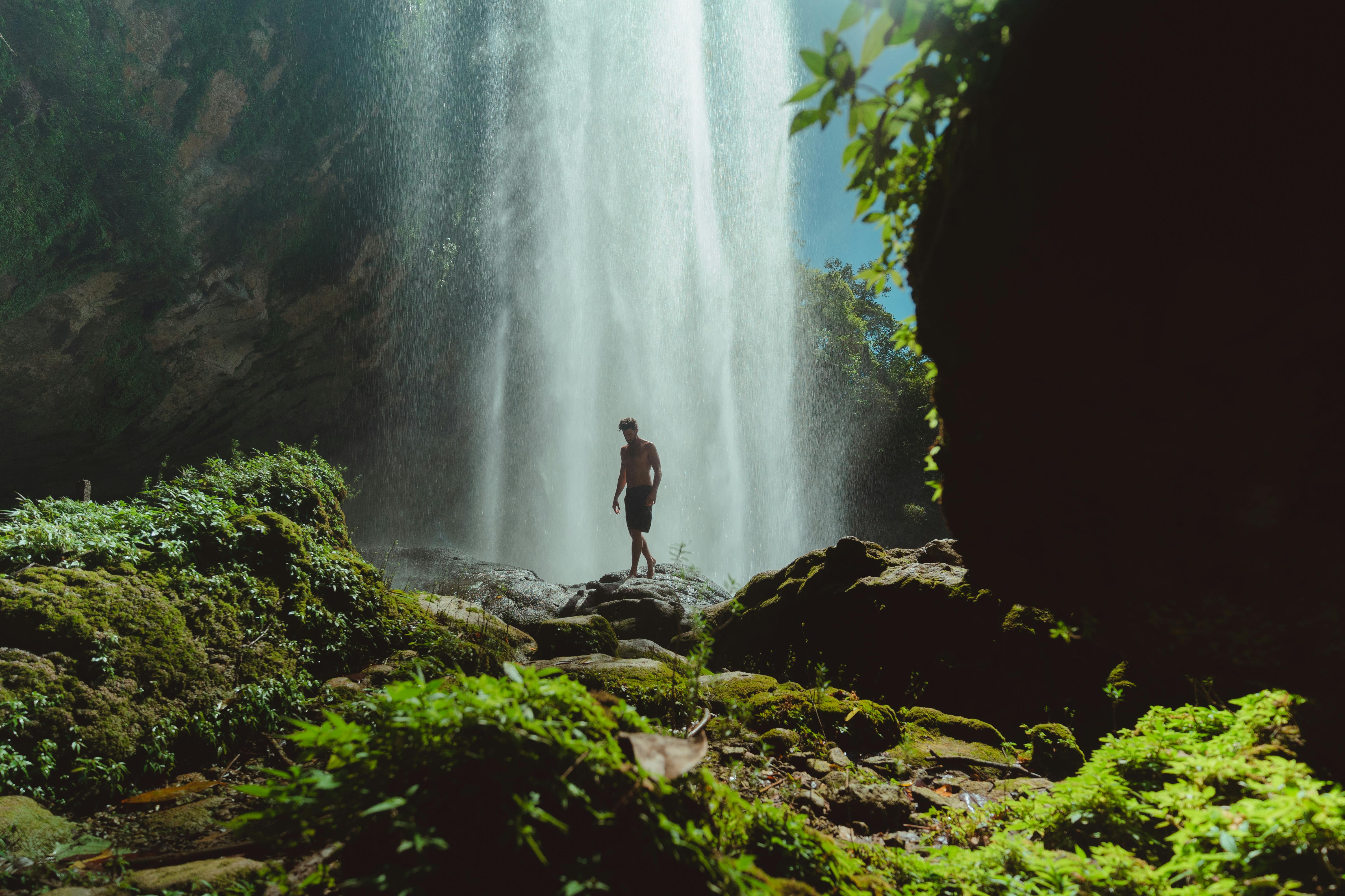 Columbia Gorge Tours: Discover Oregon’s Scenic Beauty by Shuttle