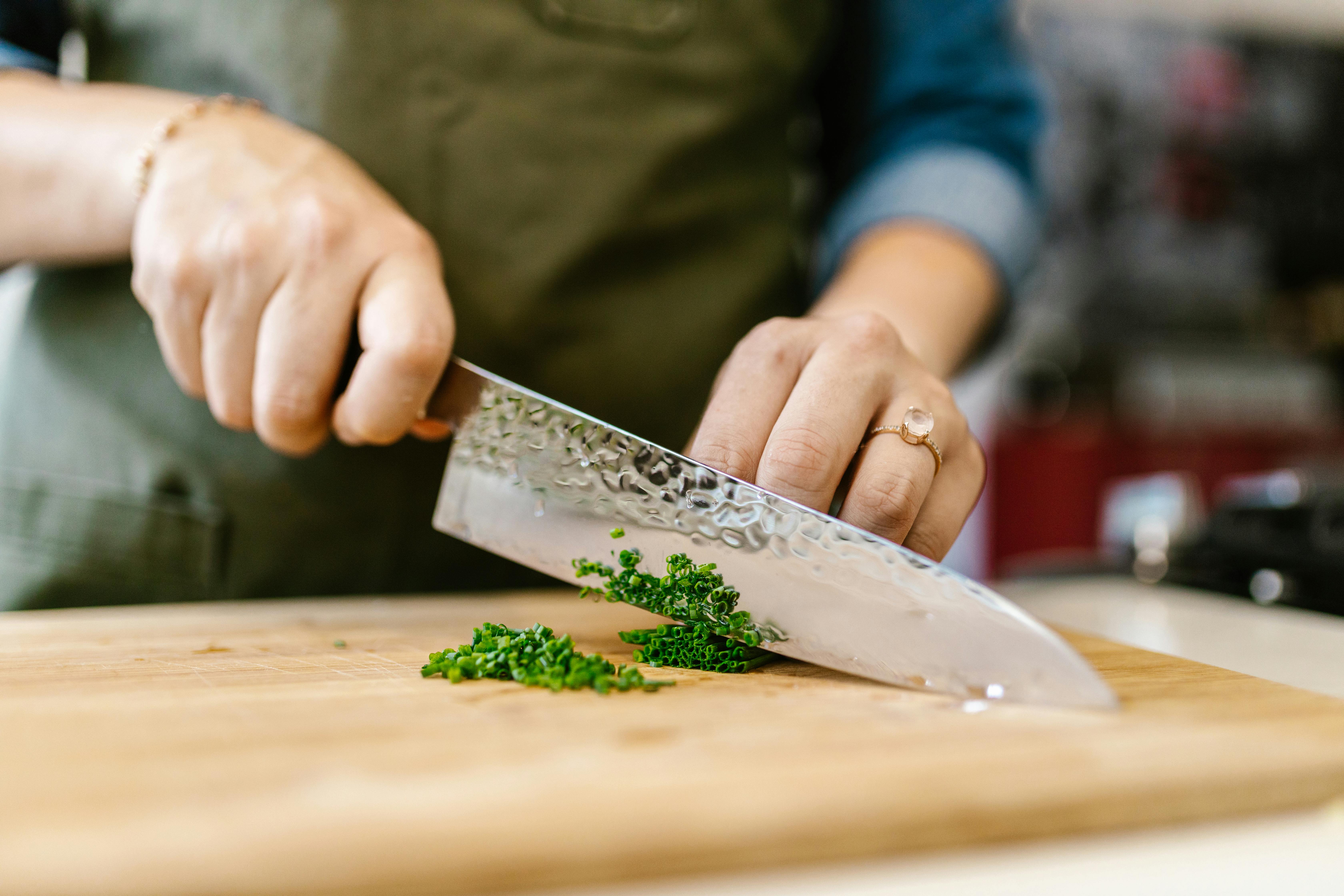 Sharp, Balanced, Reliable – The Best Chef’s Knife NZ for You