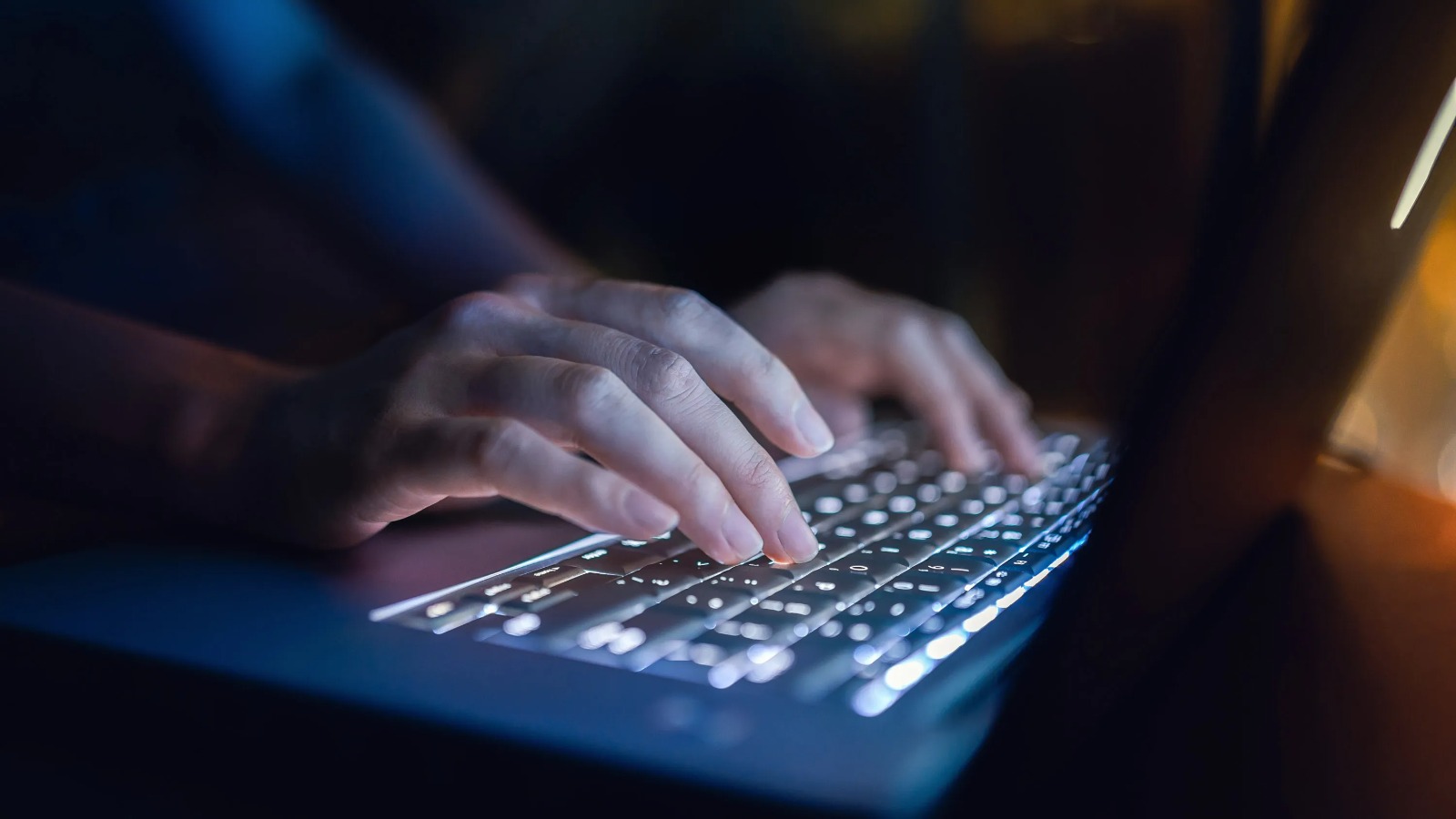 What Happens If Your ESTA Expires During Travel?