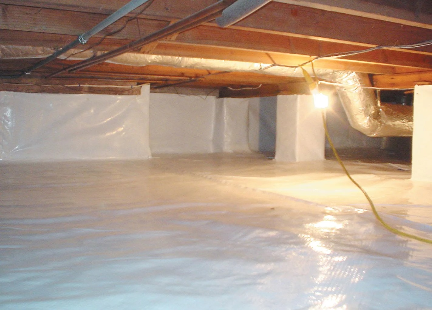Crawl Space Restoration: Ensuring a Safe and Dry Home Environment